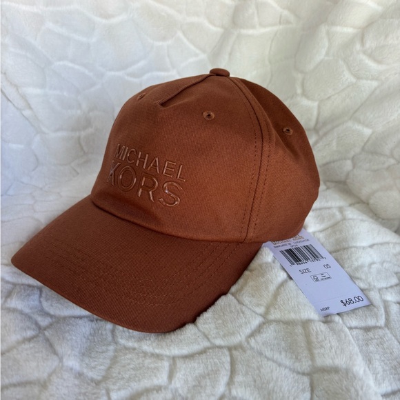 Michael Kors Baseball Cap main image 9